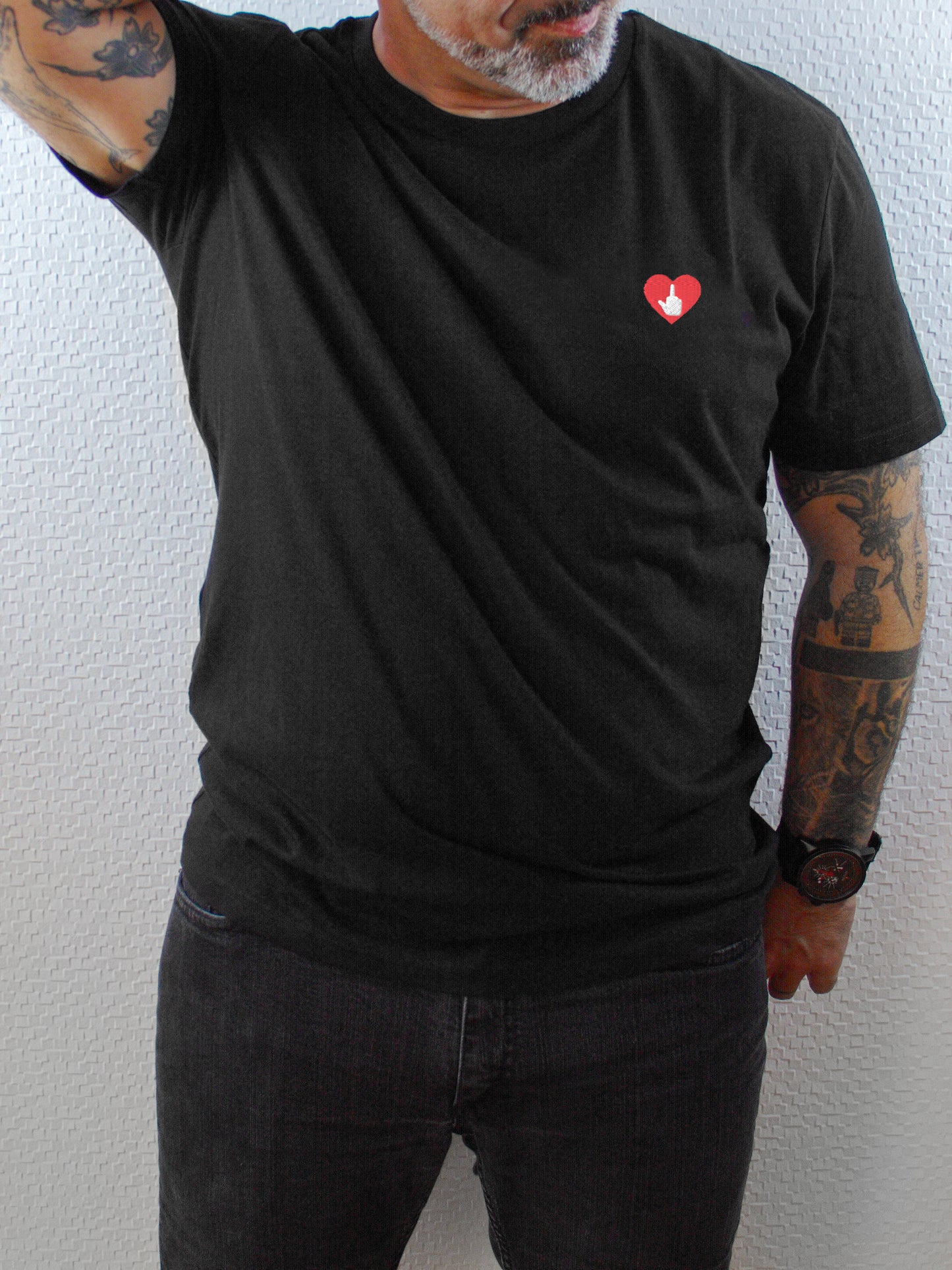 T-shirt bio unisexe : LOGO COEUR DITES-LE AVEC DES FUCKS / Noir ou Bleu